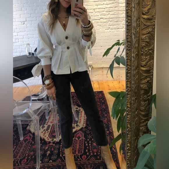 ‘Zara’ Blouse - Picture 2 of 3